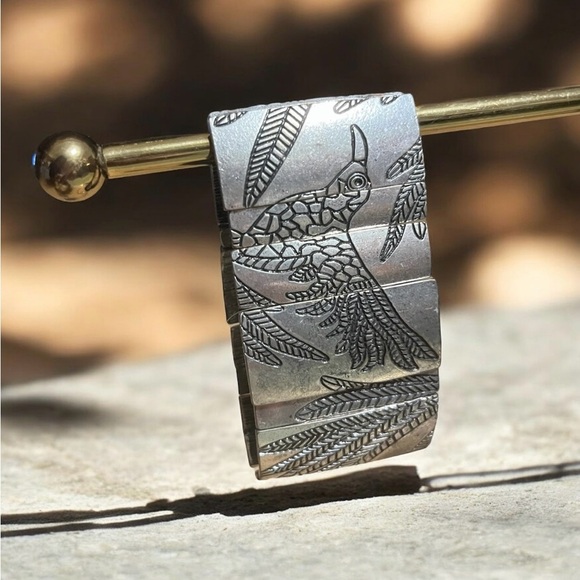 💰Silver Hummingbird Stretch Bracelet – Nature Inspired Boho Jewelry 🌿 - Picture 2 of 4